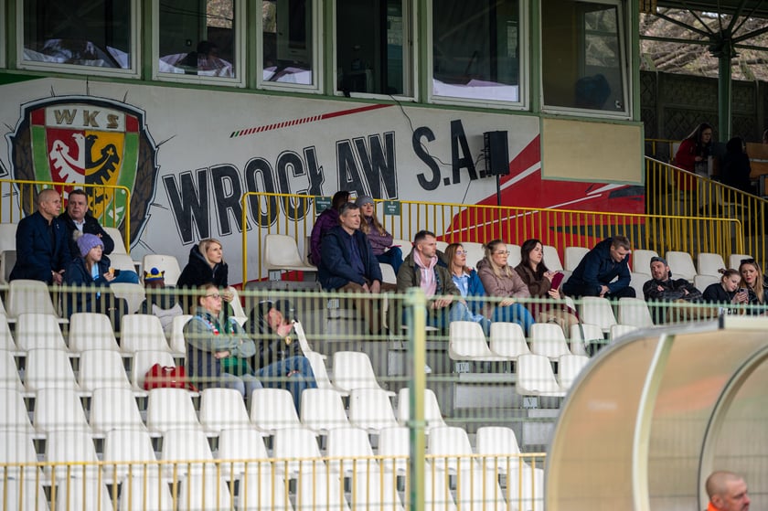 We Wrocławiu wystartował w sobotę (2 marca) dziesiąty już w historii sezon PZU Amp Futbol Ekstraklasy. Inauguracyjny turniej rozegrany został na stadionie przy ul. Oporowskiej.